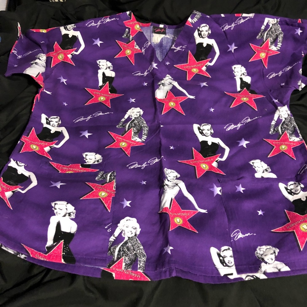 Marilyn Monroe scrub top
